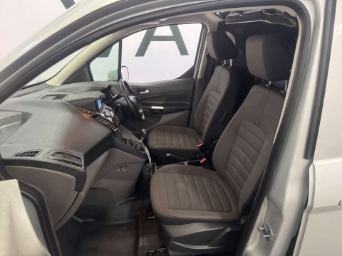 Ford Transit Connect 1.5 Transit Connect 250 Limited EcoBlue 23