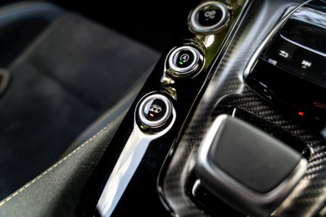 Mercedes-Benz AMG GT R PREMIUM. CARBON EXTERIOR PACKS 1 & 2. CARBON ENGINE BAY. CERAMIC BRAKES 16