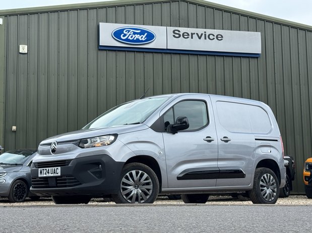 Citroen Berlingo SWB L1H1 [SOLD KH] Low Roof Driver Air Con Alloys Sensors EURO 6 1