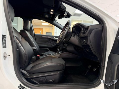 Ford Focus 1.5T EcoBoost ST-Line X Euro 6 (s/s) 5dr 57