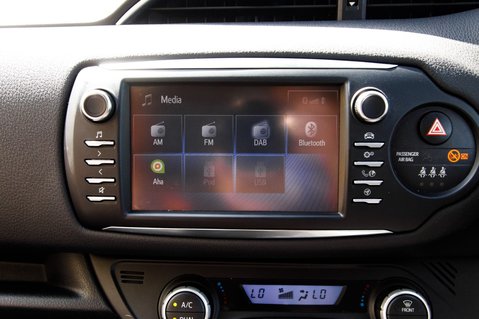 Toyota Yaris VVT-I Y20 24