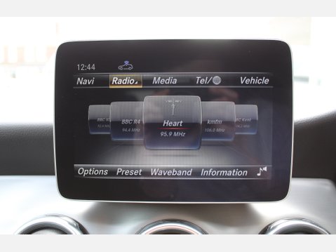 Mercedes-Benz GLA Class GLA 180 AMG LINE EDITION 23