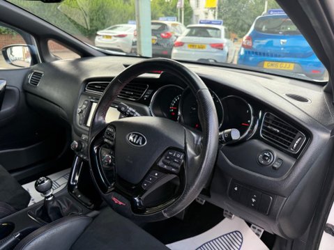 Kia Pro Ceed 1.6 T-GDi GT Tech Euro 5 3dr 15