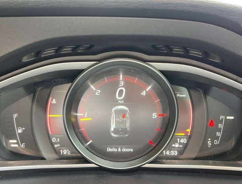 Volvo V40 2.0 V40 R-Design Edition D2 Auto 5dr 16