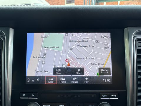 Porsche Macan GTS PDK 19