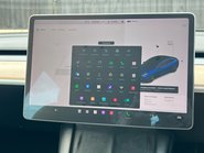 Tesla Model 3 STANDARD RANGE PLUS 26