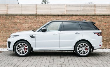 Land Rover Range Rover Sport 5.0 SVR 2