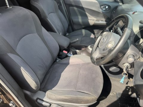 Nissan Juke 1.2 DIG-T Acenta Premium SUV 5dr Petrol Manual Euro 6 26