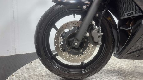 Yamaha XJ6 2010 ONLY 15K 1 FORMER OWNER LONG MOT WARRANTY 600CC A2 11