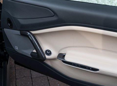 Ferrari GTC4 Lusso 21