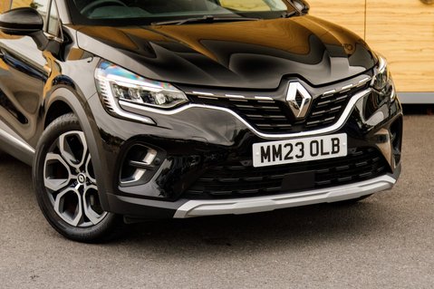 Renault Captur TECHNO E-TECH 10