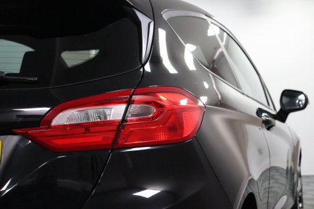 Ford Fiesta ST-LINE 23