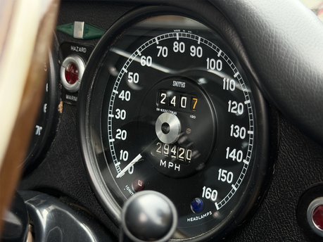 Jaguar E-Type 2+2 61