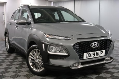 Hyundai KONA SE 19