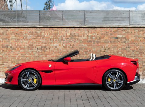 Ferrari Portofino 2