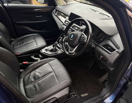 BMW 2 Series 1.5 218i Luxury Auto 5dr 9