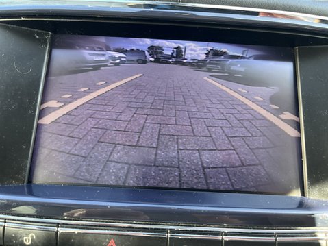 Jaguar XJ 3.0d V6 Premium Luxury 4dr Auto 29