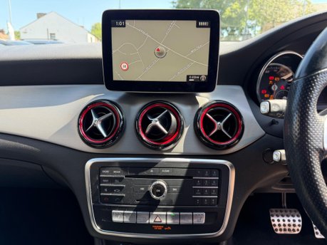 Mercedes-Benz CLA Class CLA 250 4MATIC AMG 15
