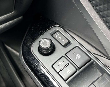 Toyota C-HR 1.8 C-HR GR Sport HEV CVT 5dr 69