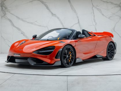 McLaren 765LT Spider 
