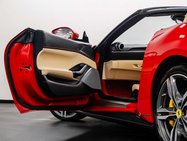 Ferrari Portofino 3.9 Portofino Semi-Auto 2dr 33