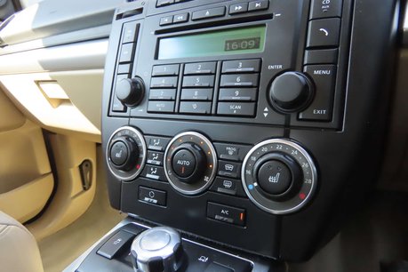Land Rover Freelander 2 2.2 SD4 XS SUV 5dr Diesel CommandShift 4WD Euro 5 (190 ps) 12