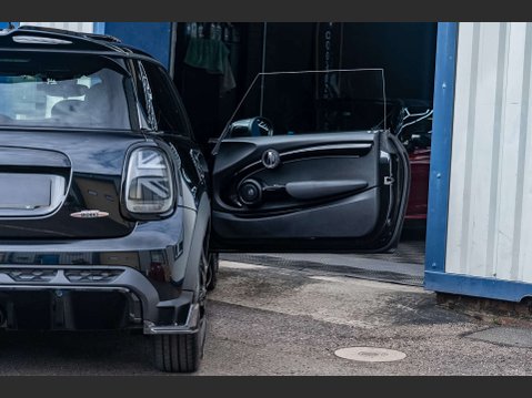 Mini Hatch 2.0 John Cooper Works Auto 3dr 8