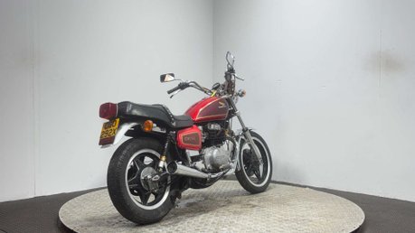 Honda CM 1981 GOOD RUNNING CLASSIC 250CC TWIN CRUISER BIKE PROJECT BIKE 2