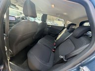 Ford Fiesta TITANIUM 9