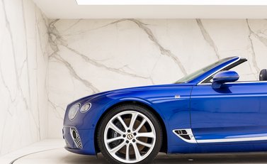 Bentley Continental GT W12 Convertible First Edition 28