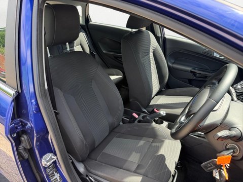Ford Fiesta 1.0T EcoBoost Zetec Euro 6 (s/s) 5dr 11