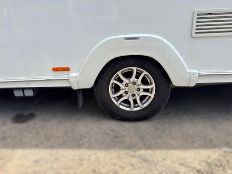 Swift Expression 554 SR 4