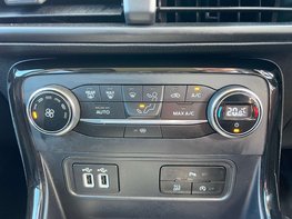Ford Ecosport 1.0 EcoSport Titanium 5dr 40