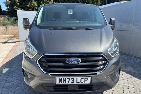 Ford Transit Custom 320 L1 Limited 170 ps Panel Van - Automatic 10