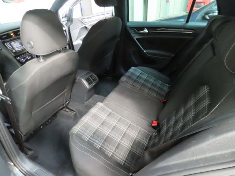 Volkswagen Golf 2.0 Golf GTD 5dr 10