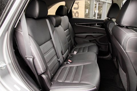 Kia Sorento CRDI GT-LINE ISG 34
