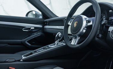 Porsche 911 50th Anniversary Edition 13