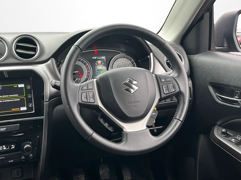 Suzuki Vitara 1.4 Boosterjet 48V Hybrid SZ-T 14
