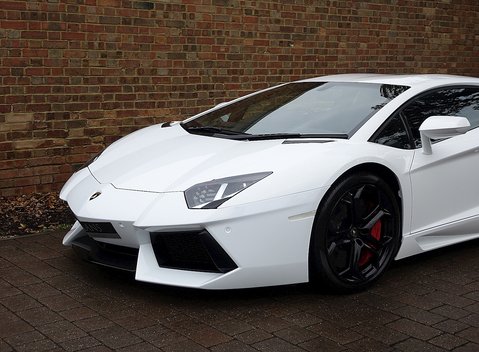 Lamborghini Aventador LP 700-4 7