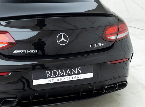 Mercedes-Benz C Class C63 S Night Edition 22