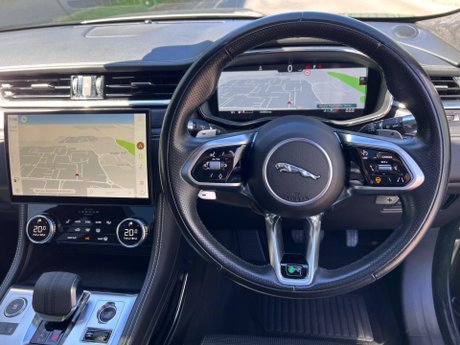 Jaguar F-Pace 2.0 D200 MHEV R-Dynamic HSE Auto AWD Euro 6 (s/s) 5dr 5