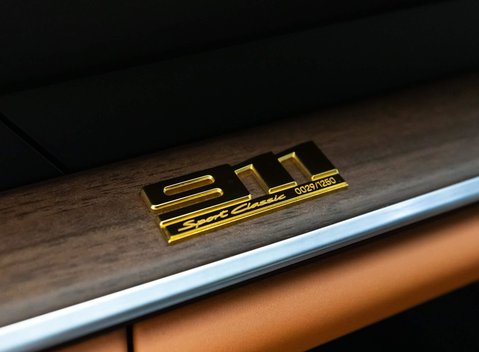 Porsche 911 (992) Sport Classic 17