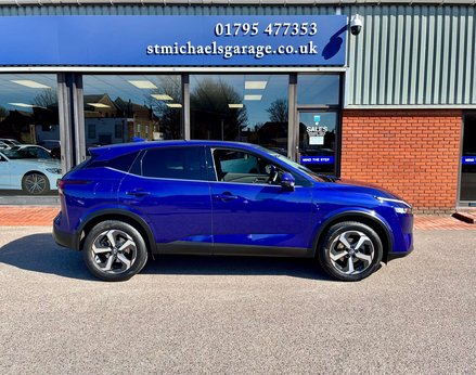 Nissan Qashqai 1.3 Qashqai N-Connecta DiG-T MHEV 5dr 10
