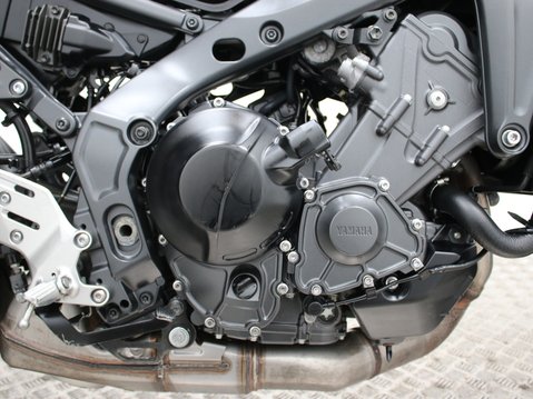 Yamaha MT-09 MT-09 (MTN890) 29