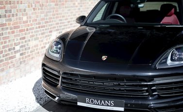 Porsche Cayenne S 25