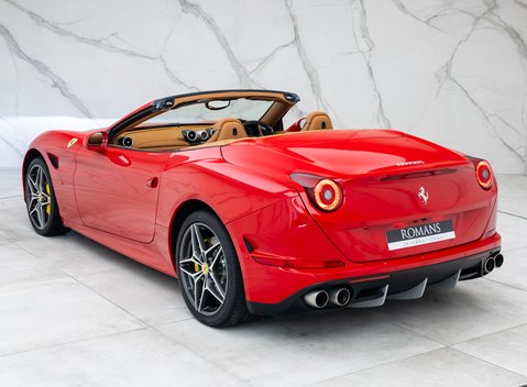 Ferrari California T 12