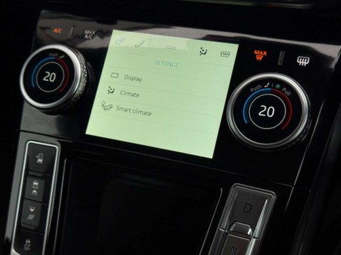 Jaguar I-Pace 400 90kWh SE Auto 4WD 5dr 84