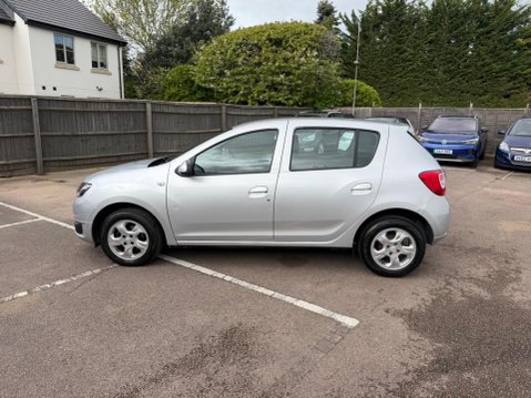 Dacia Sandero 1.5 dCi Laureate Euro 5 5dr 24