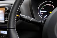 Toyota Yaris VVT-I ICON 17