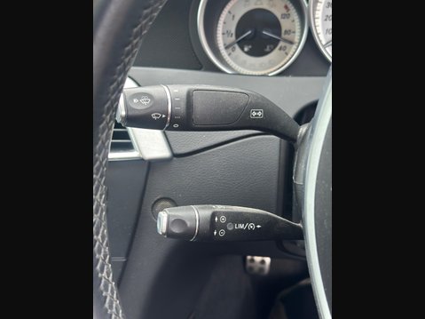 Mercedes-Benz C Class 2.1 C250 CDI BlueEfficiency AMG Sport Coupe 2dr Diesel G-Tronic+ Euro 5 (s/ 17